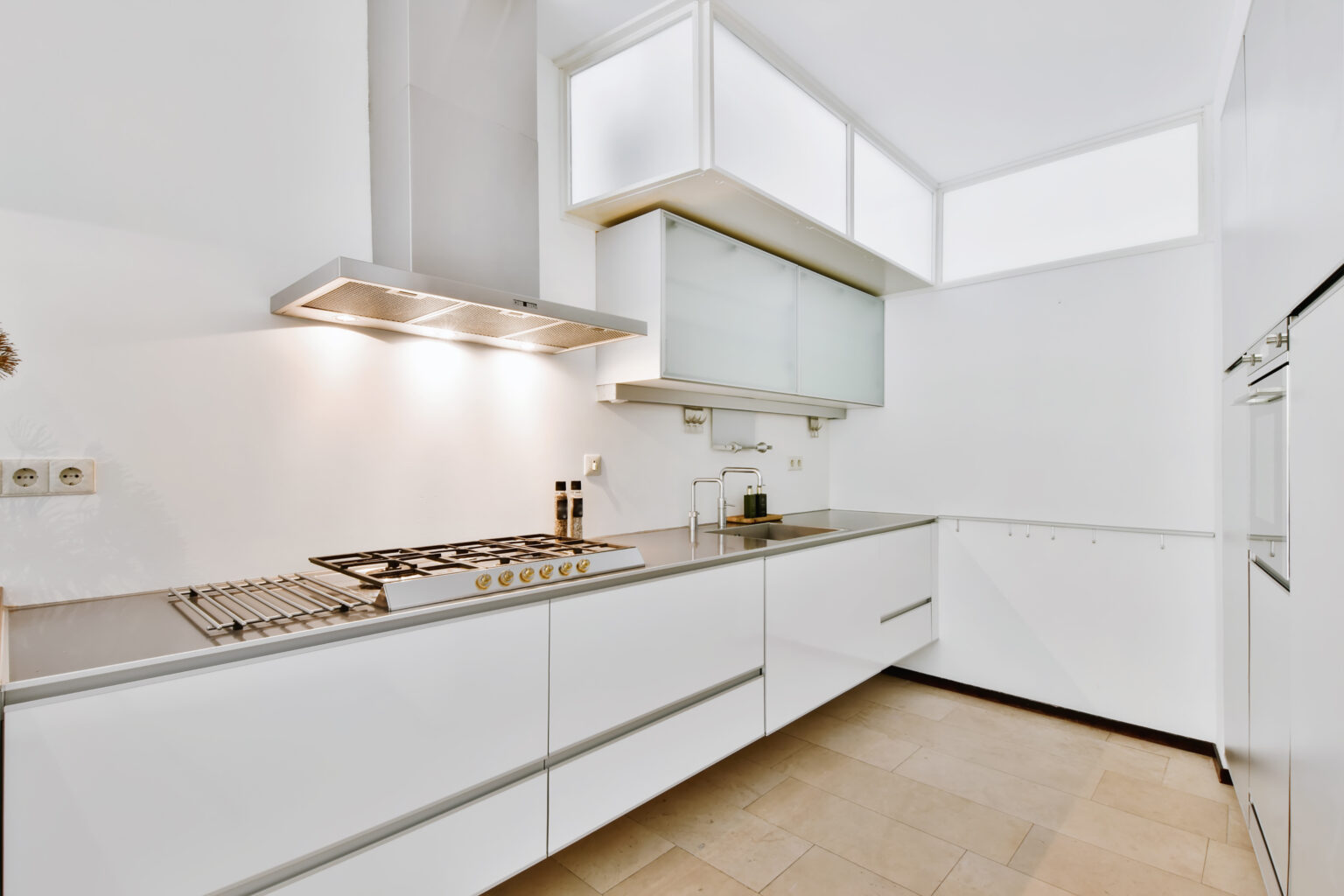 A cozy luxury kitchen in an elegant house